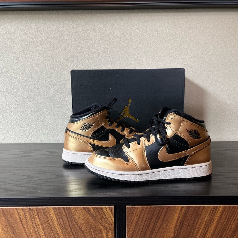 Kids Nike Jordan 1